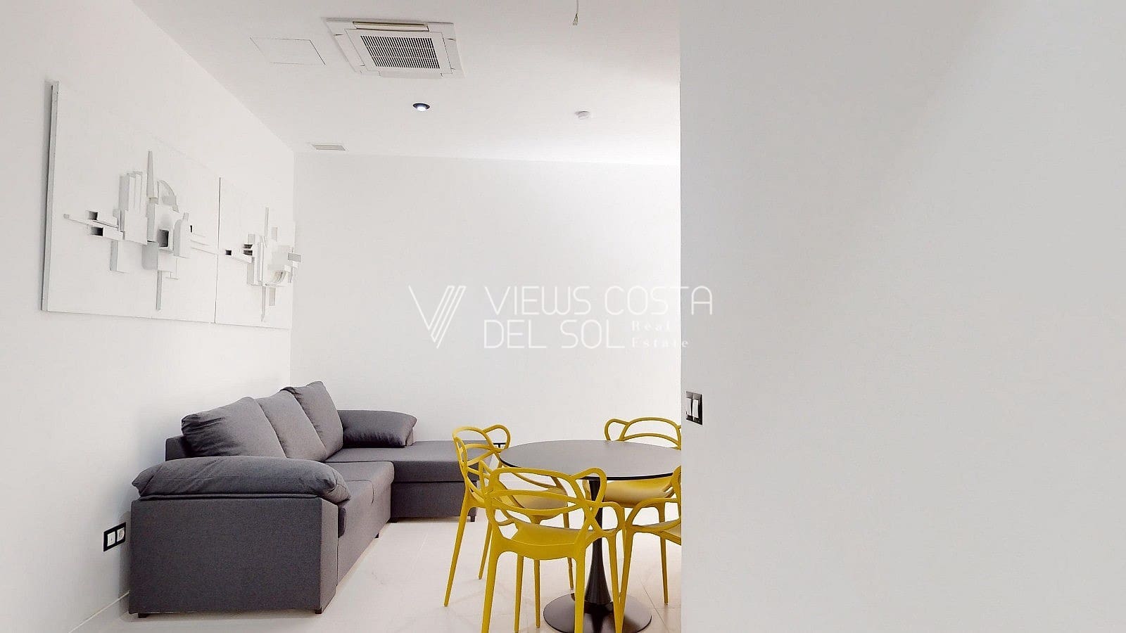 Lägenhet till salu i Algarrobo Costa - 199 000 € (Ref: 9193155)