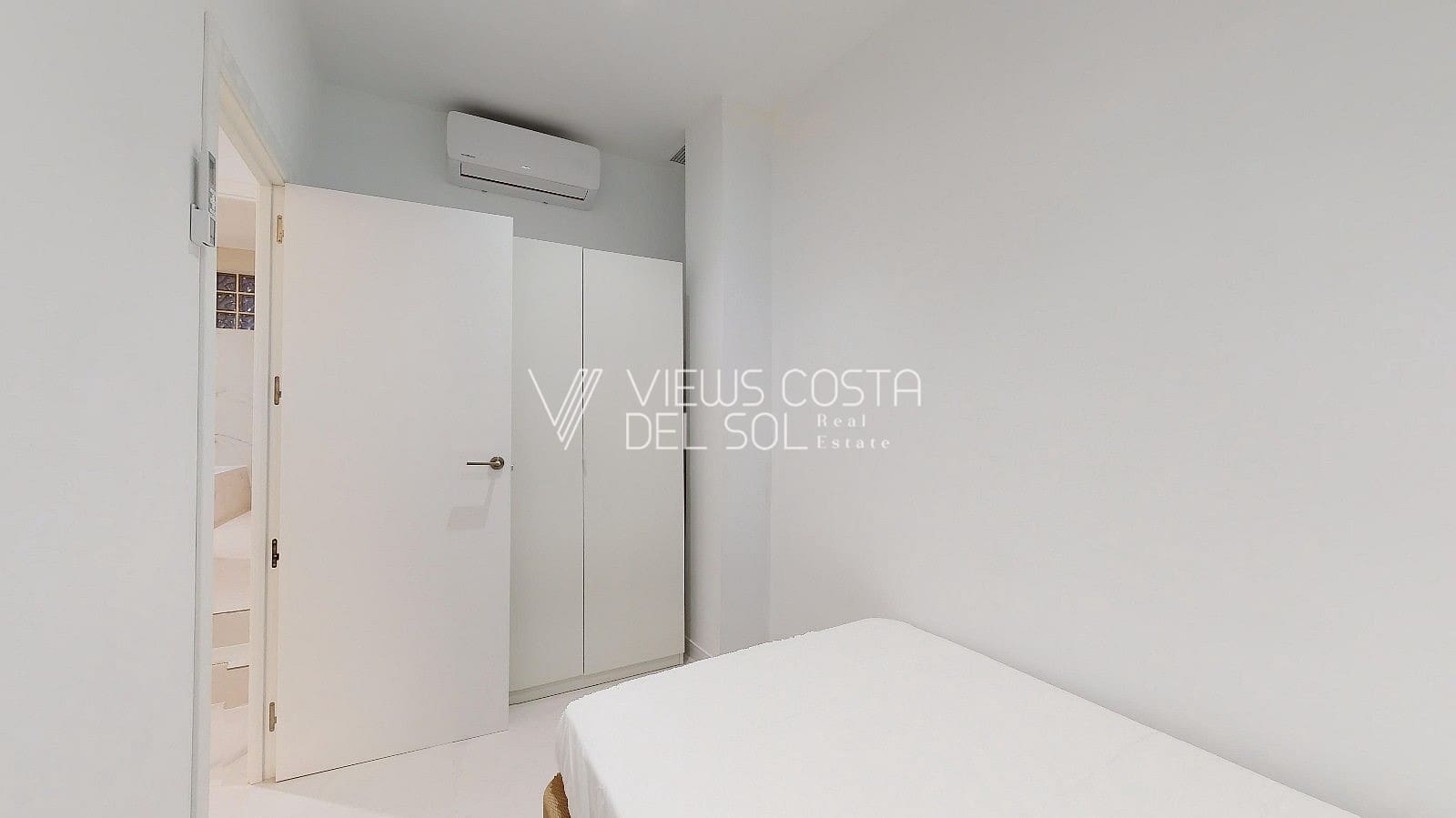 Lägenhet till salu i Algarrobo Costa - 199 000 € (Ref: 9193155)