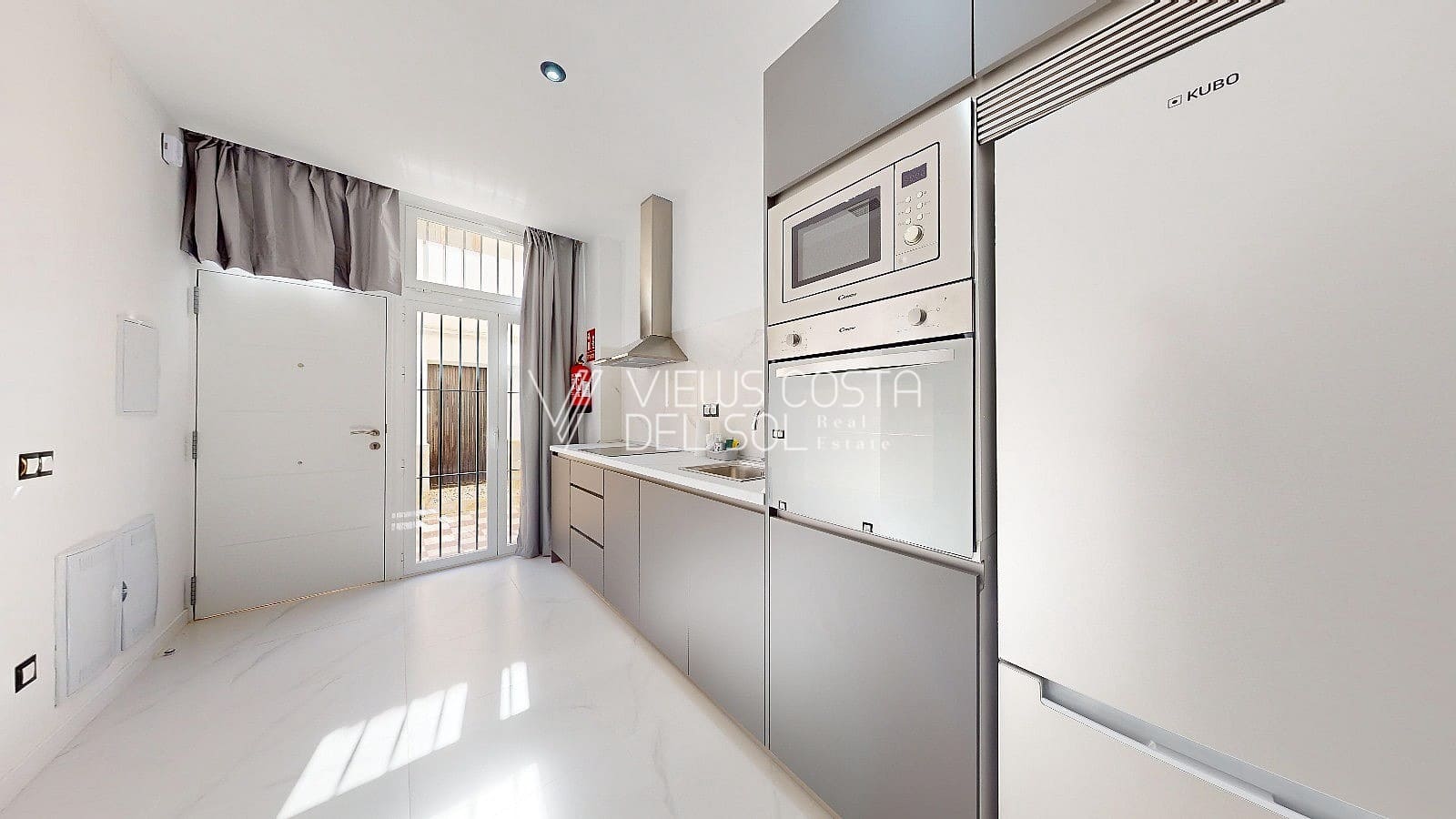 Lägenhet till salu i Algarrobo Costa - 199 000 € (Ref: 9193155)