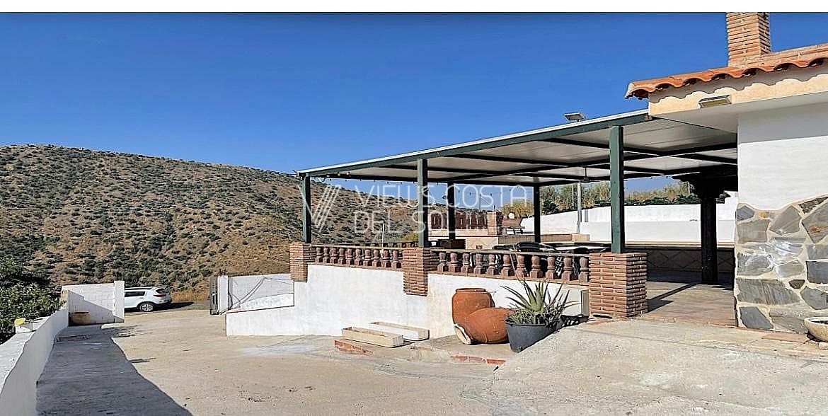 3 bedroom Townhouse for rent in Rubite with pool garage - € 1,100 (Ref: 9258186)