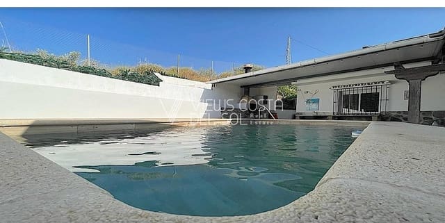 3 bedroom Townhouse for rent in Rubite, Sedella with pool garage - € 1,100 (Ref: 9258186)