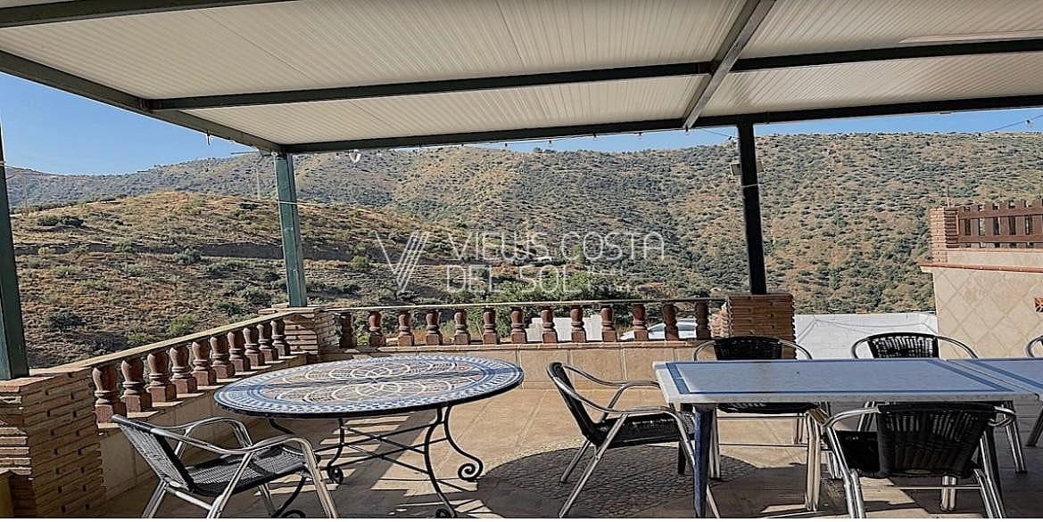 3 bedroom Townhouse for rent in Rubite with pool garage - € 1,100 (Ref: 9258186)