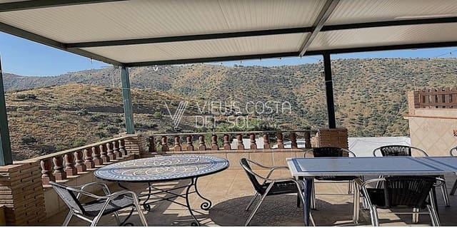 3 bedroom Townhouse for rent in Rubite, Sedella with pool garage - € 1,100 (Ref: 9258186)