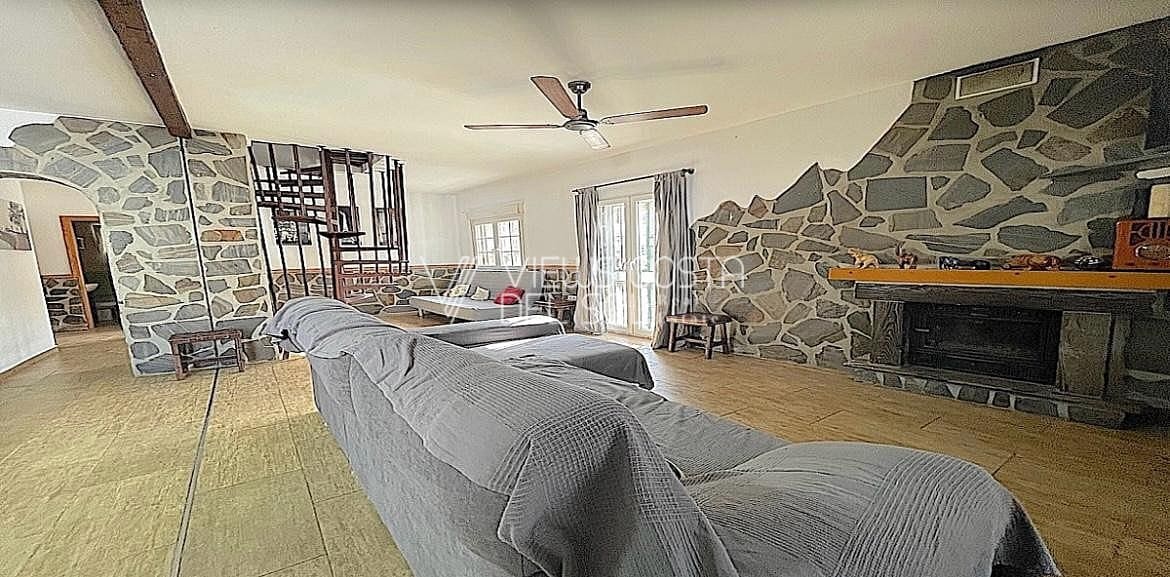 3 bedroom Townhouse for rent in Rubite with pool garage - € 1,100 (Ref: 9258186)