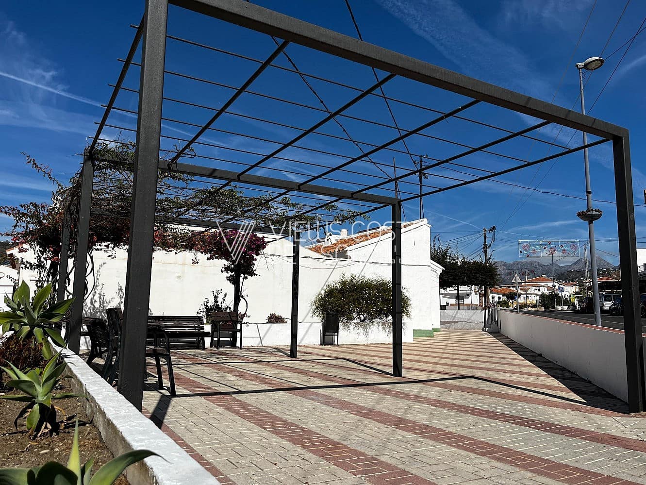 3 slaapkamer Rijtjeshuis te koop in Torrox - € 345.000 (Ref: 9329886)