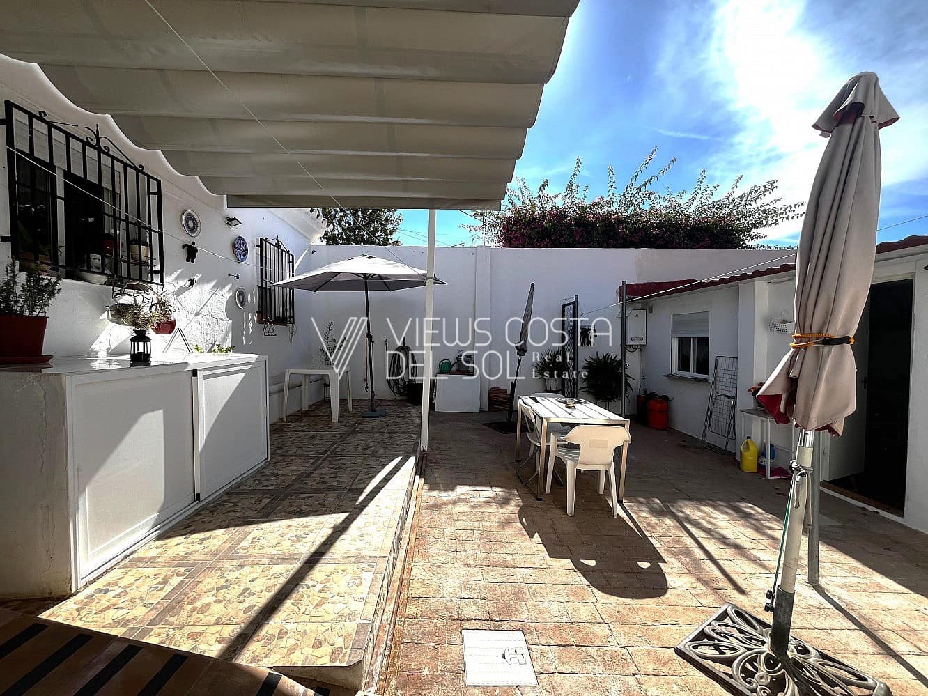 3 slaapkamer Rijtjeshuis te koop in Torrox - € 345.000 (Ref: 9329886)