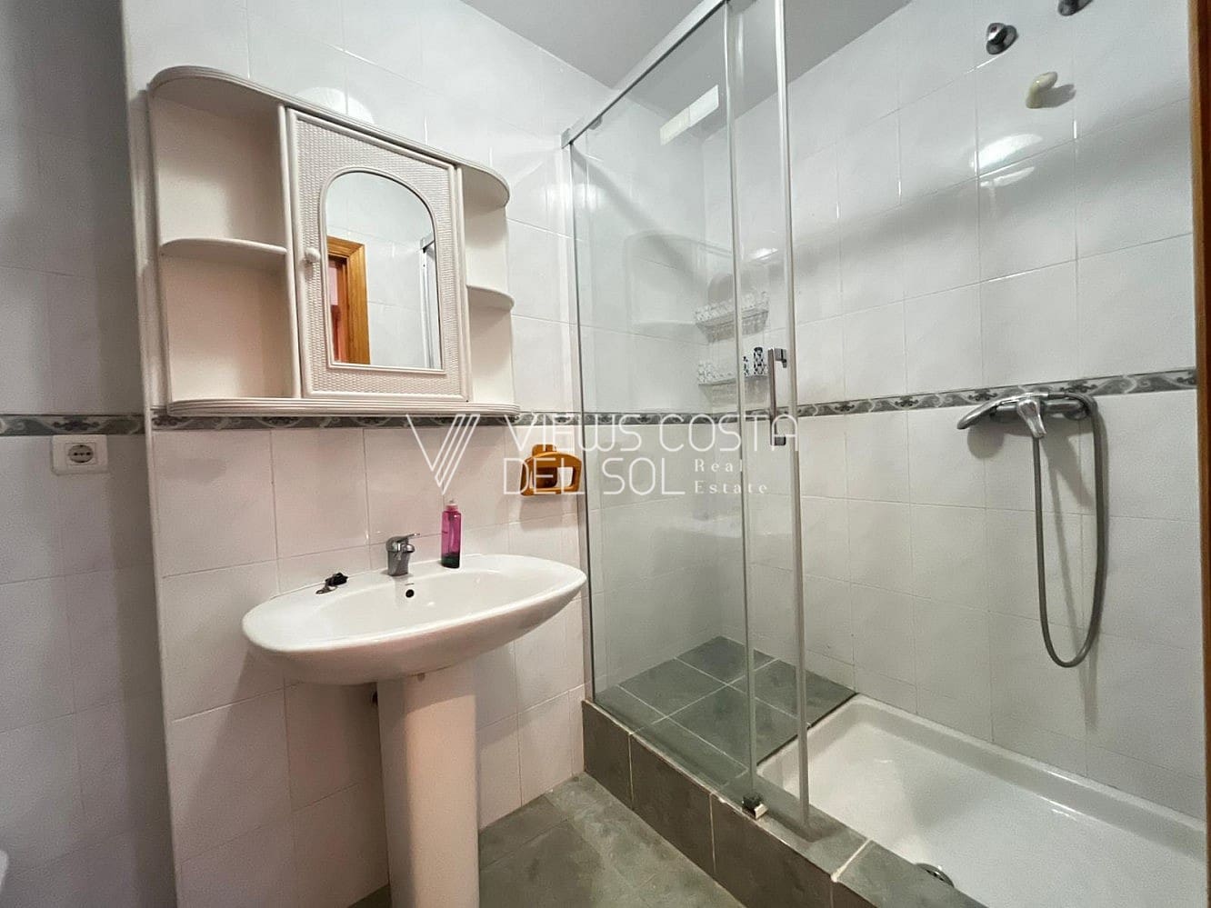 2 soverom Leilighet til leie i Algarrobo Costa - € 950 (Ref: 9360296)