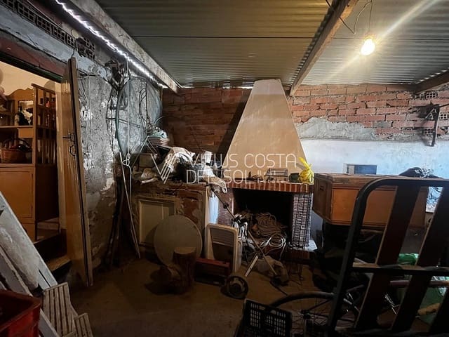 6 soveværelse Villa til salg i Los Romanes, Viñuela - € 185.000 (Ref: 9378160)