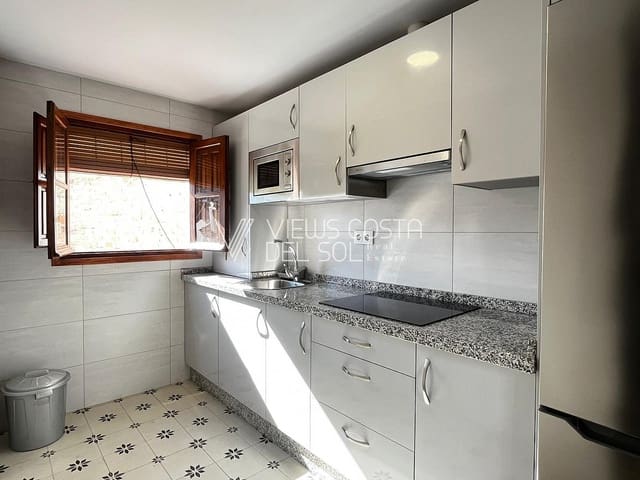 Maison de Ville de 3 chambres à louer à Algarrobo - 850 € (Ref: 9409334)