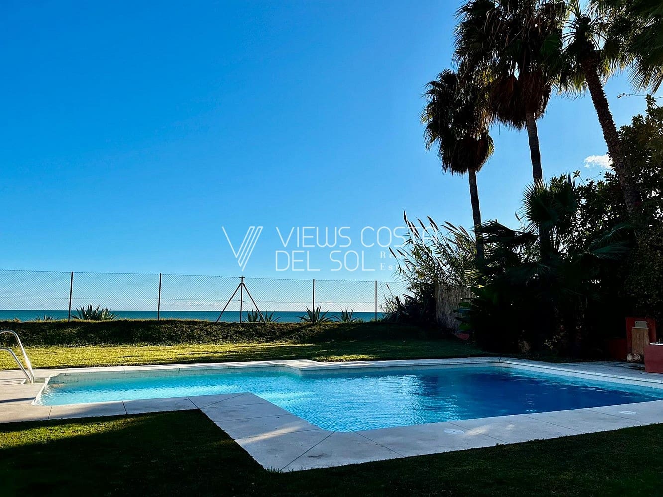 Studio til leje i Almayate med swimmingpool garage - € 1.200 (Ref: 9438733)