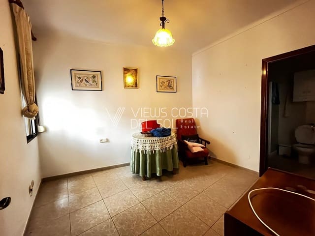 5 chambre Villa/Maison à vendre à Algarrobo - 249 900 € (Ref: 9459629)