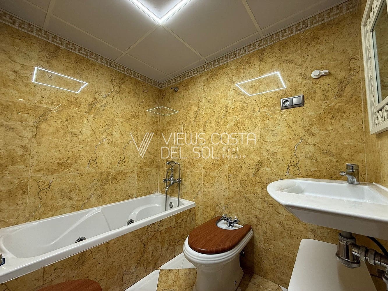 3 Zimmer Apartment zu verkaufen in Velez-Malaga - 240.000 € (Ref: 9462949)