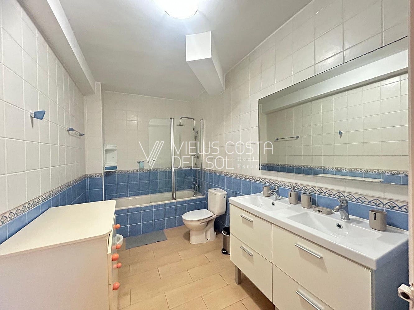 1 Zimmer Apartment zu vermieten in Nerja mit Pool Garage - 750 € (Ref: 9469018)