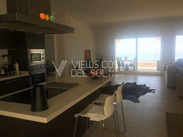 3 slaapkamer Villa te huur in Algarrobo met zwembad - € 2.200 (Ref: 9516575)