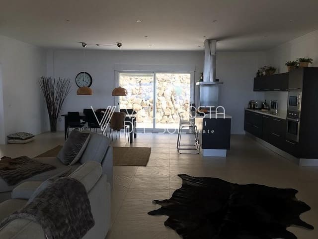 3 slaapkamer Villa te huur in Algarrobo met zwembad - € 2.200 (Ref: 9516575)