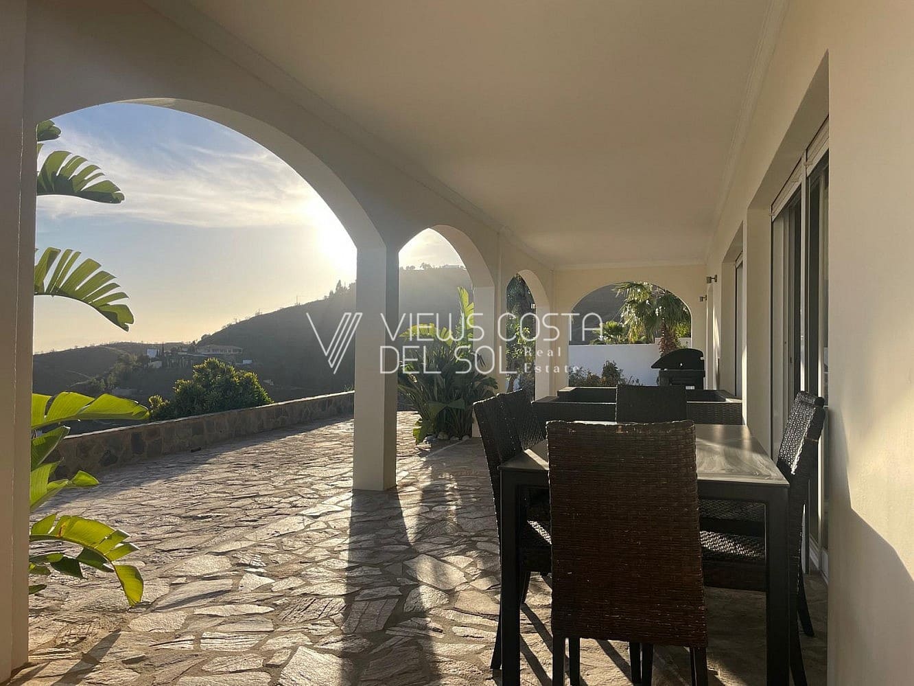 3 slaapkamer Villa te huur in Algarrobo met zwembad - € 2.200 (Ref: 9516575)