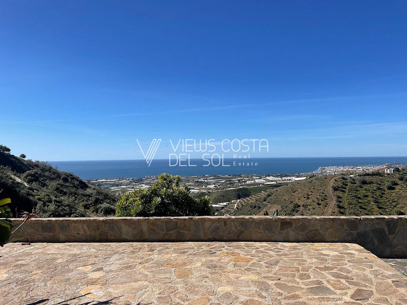 3 slaapkamer Villa te huur in Algarrobo met zwembad - € 2.200 (Ref: 9516575)