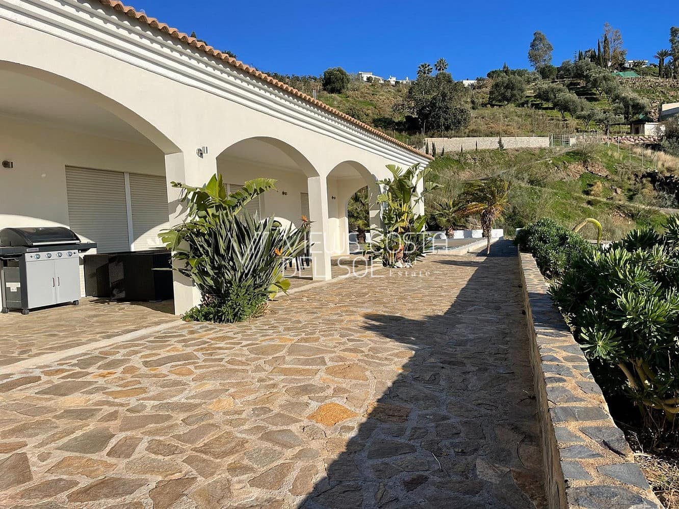 3 slaapkamer Villa te huur in Algarrobo met zwembad - € 2.200 (Ref: 9516575)