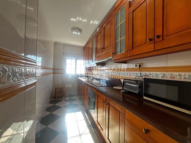 2 slaapkamer Appartement te huur in Algarrobo Costa, Algarrobo met zwembad - € 1.000 (Ref: 9516576)