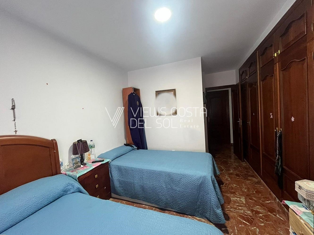 2 bedroom Apartment for sale in Velez-Malaga - € 247,000 (Ref: 9532515)