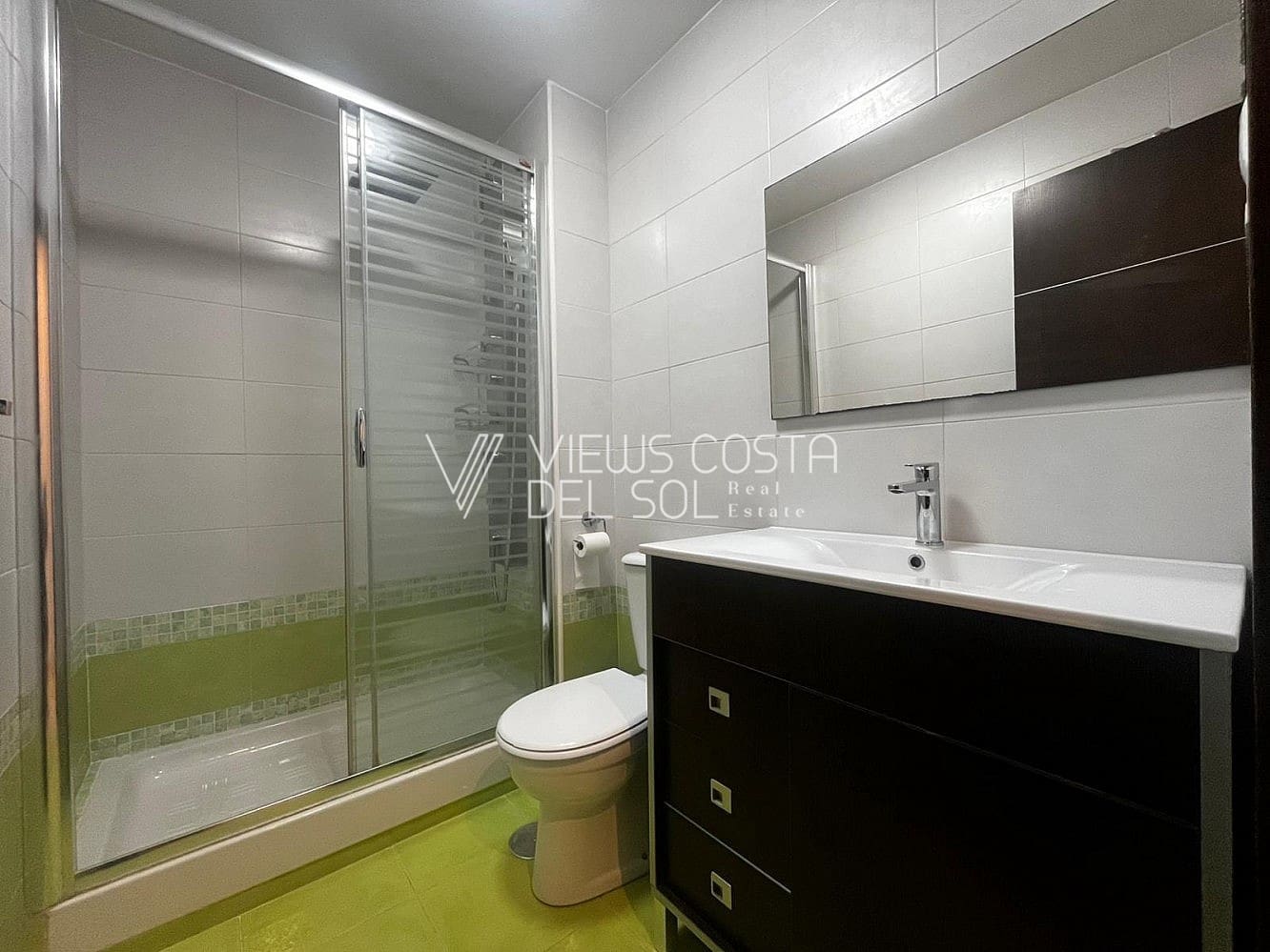 3 quarto Apartamento para arrendar em Velez-Malaga - 1 200 € (Ref: 9532516)