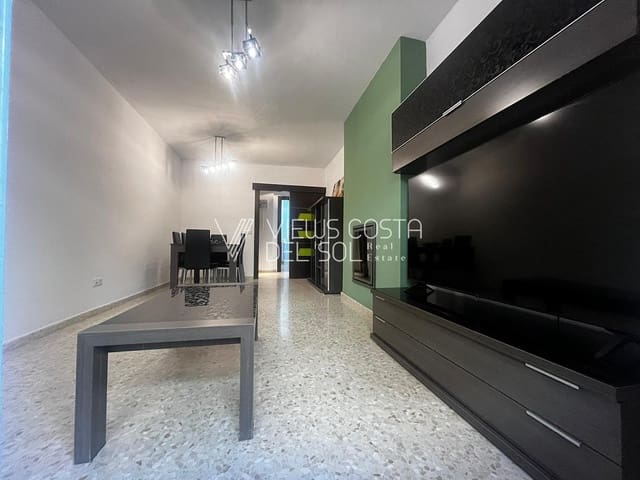 3 quarto Apartamento para arrendar em Vélez-Málaga - 1 200 € (Ref: 9532516)