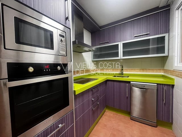 3 quarto Apartamento para arrendar em Vélez-Málaga - 1 200 € (Ref: 9532516)