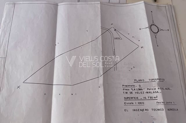 Grunde uden byggetilladelser til salg i Vélez-Málaga - € 149.900 (Ref: 9534836)