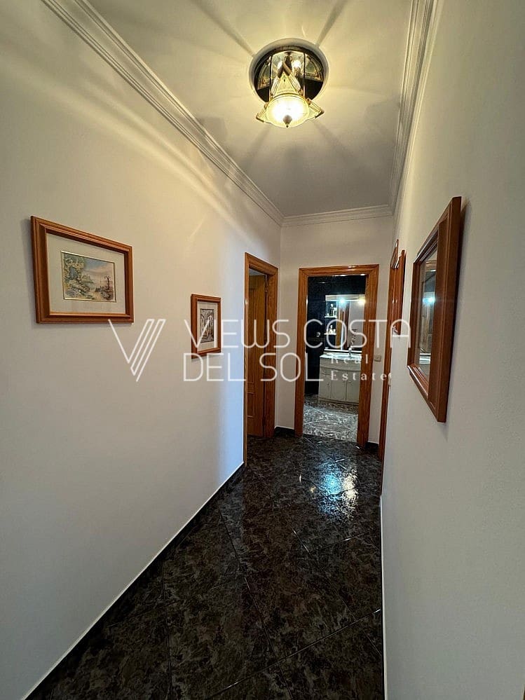 3 bedroom Villa for sale in Lagos - € 429,000 (Ref: 9606421)