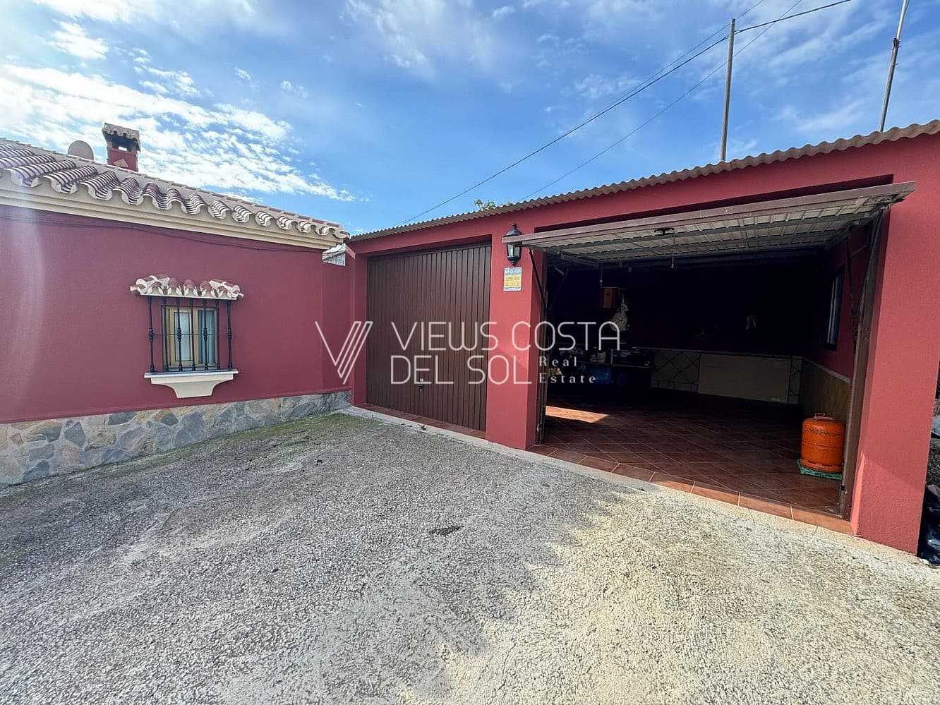 3 bedroom Villa for sale in Lagos - € 429,000 (Ref: 9606421)