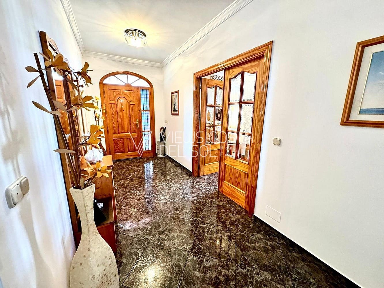 3 bedroom Villa for sale in Lagos - € 429,000 (Ref: 9606421)