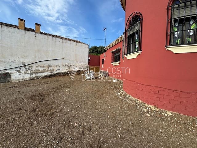 3 bedroom Villa for sale in Lagos, Vélez-Málaga - € 429,000 (Ref: 9606421)