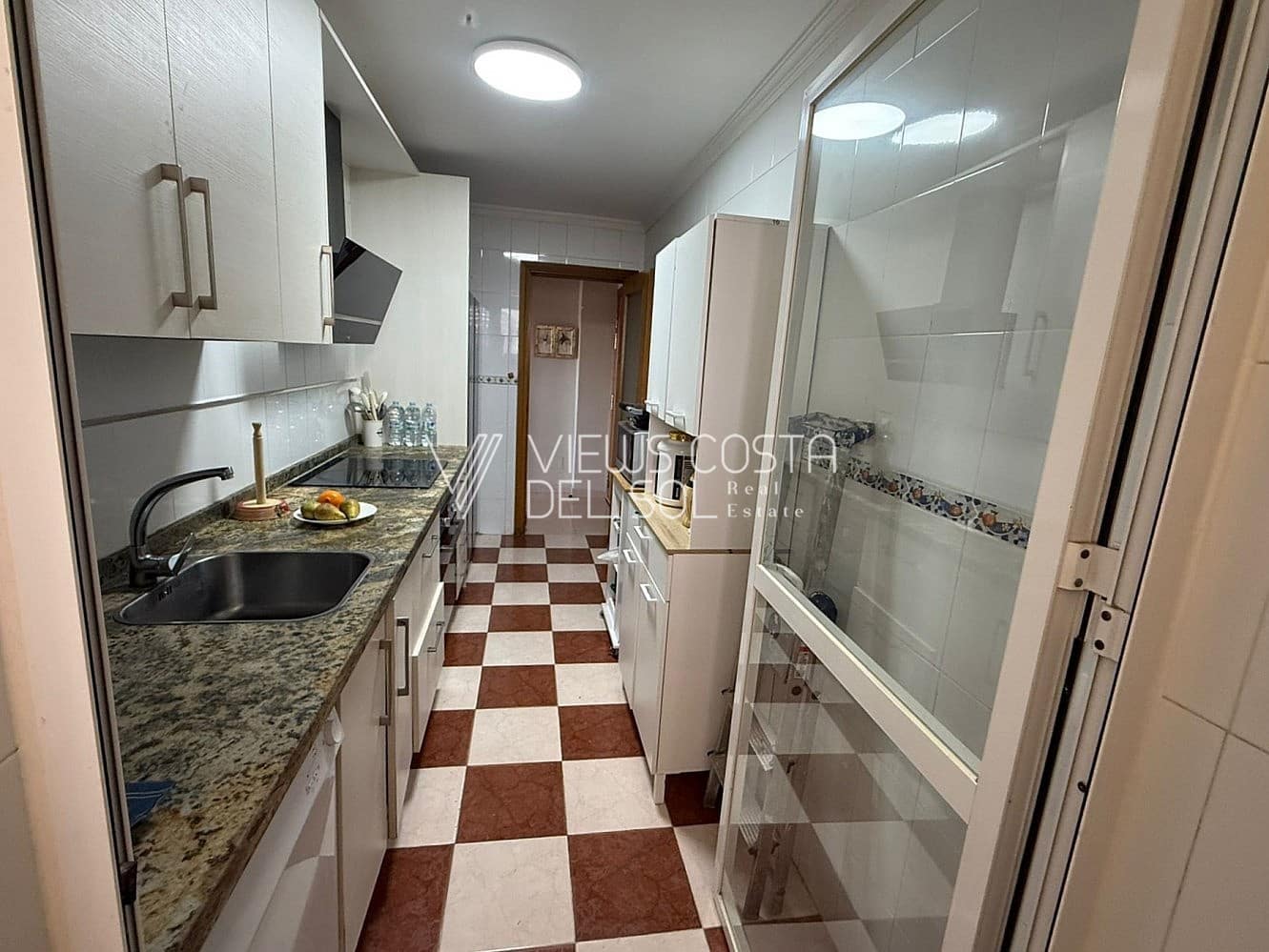 3 sypialnia Apartament na sprzedaż w Algarrobo Costa z basenem - 320 000 € (Ref: 9624266)