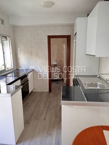 Chalet de 2 habitaciones en Benamocarra en venta - 124.000 € (Ref: 9653055)