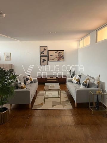 4 makuuhuone Omakotitalo vuokrattavana paikassa Vélez-Málaga mukana 
autotalli - 1 500 € (Ref: 9667113)