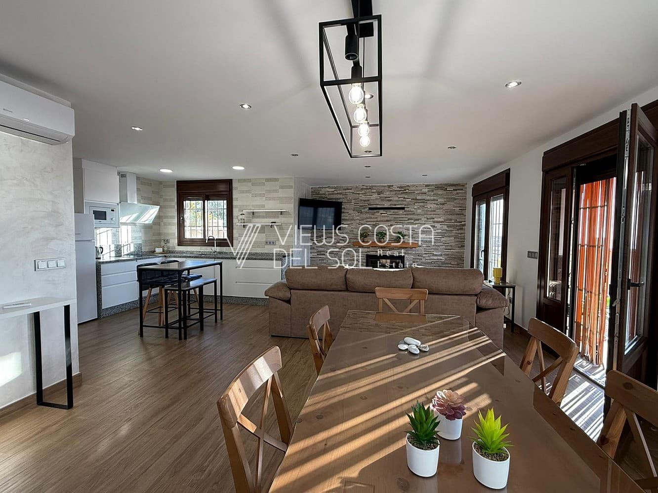 Villa/Maison de 3 chambres à louer à Torrox - 2 200 € (Ref: 9667114)