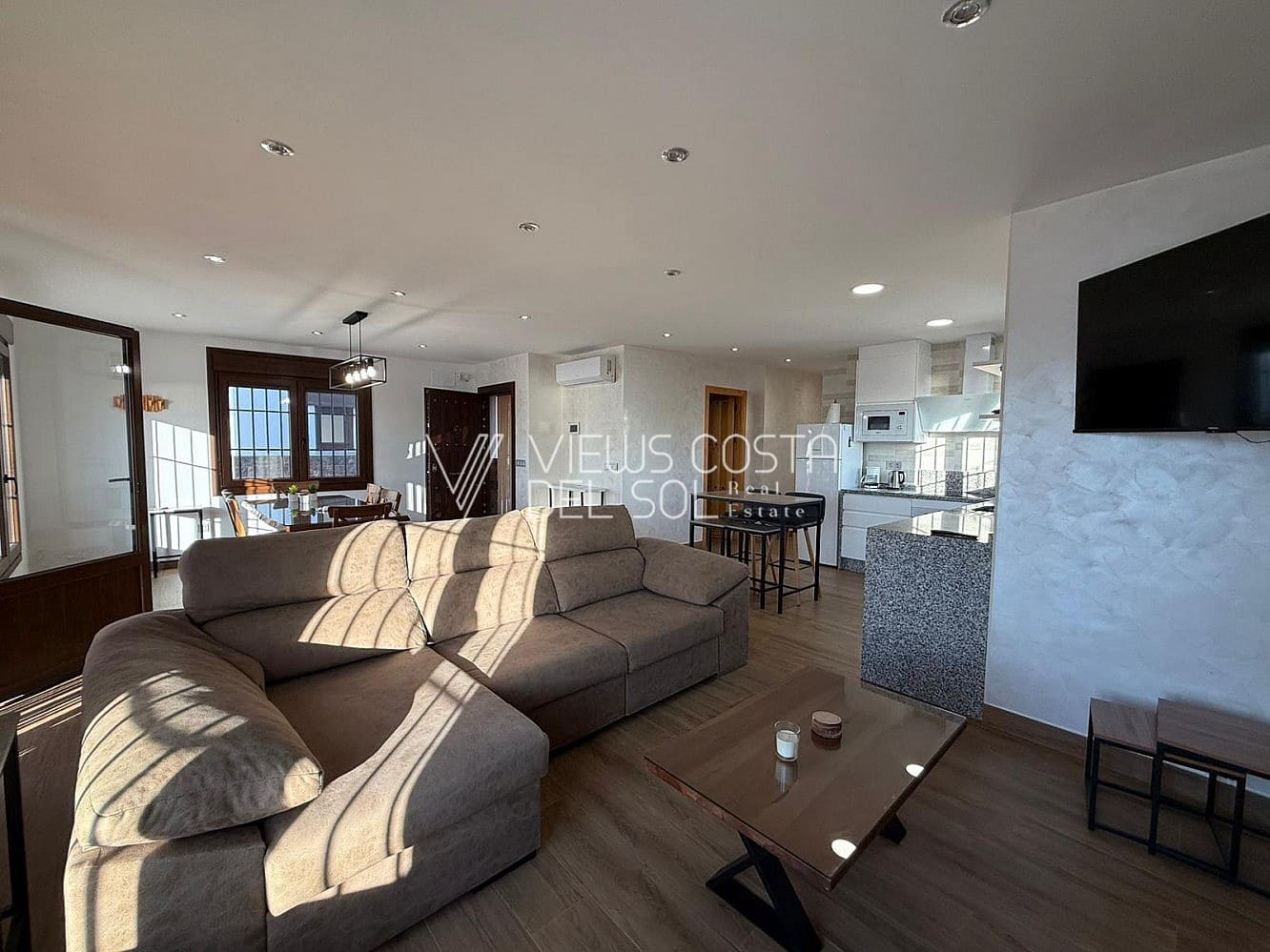 Villa/Maison de 3 chambres à louer à Torrox - 2 200 € (Ref: 9667114)