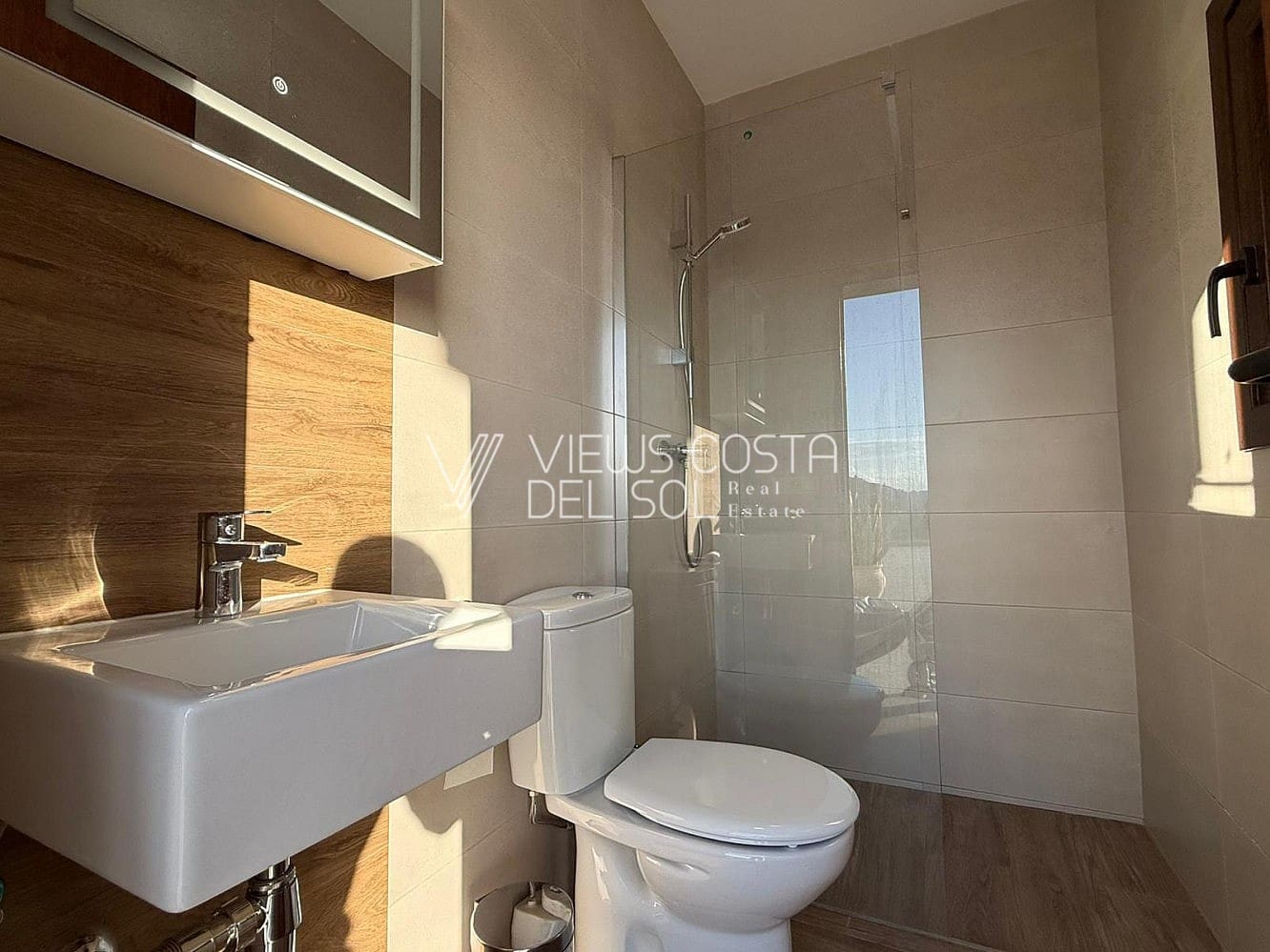 Villa/Maison de 3 chambres à louer à Torrox - 2 200 € (Ref: 9667114)