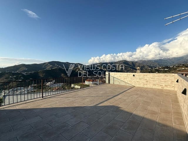 3 camera da letto Villa da affittare in Torrox Pueblo, Torrox - 2.200 € (Rif: 9667114)