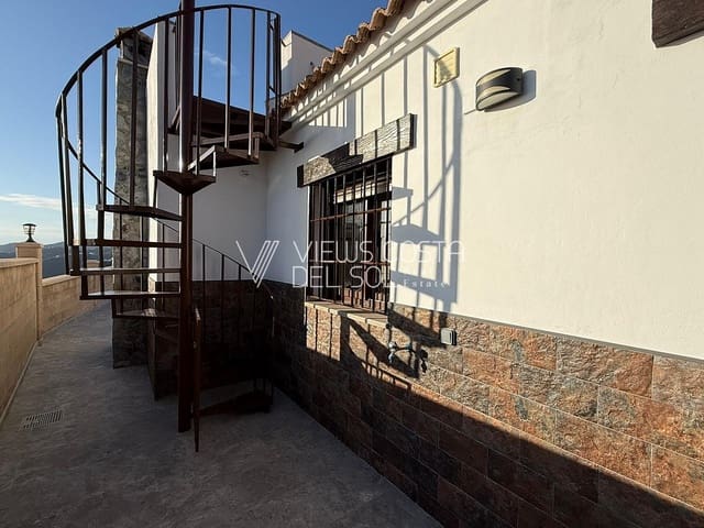 3 camera da letto Villa da affittare in Torrox Pueblo, Torrox - 2.200 € (Rif: 9667114)
