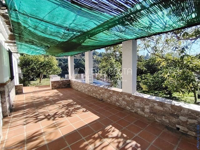 4 sovrum Hus till salu i Frigiliana med pool garage - 420 000 € (Ref: 9669245)