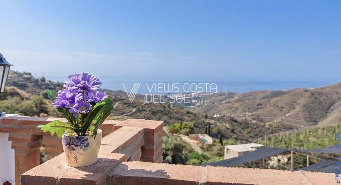 3 quarto Casa em Banda para venda em Torrox com piscina garagem - 420 000 € (Ref: 9684375)