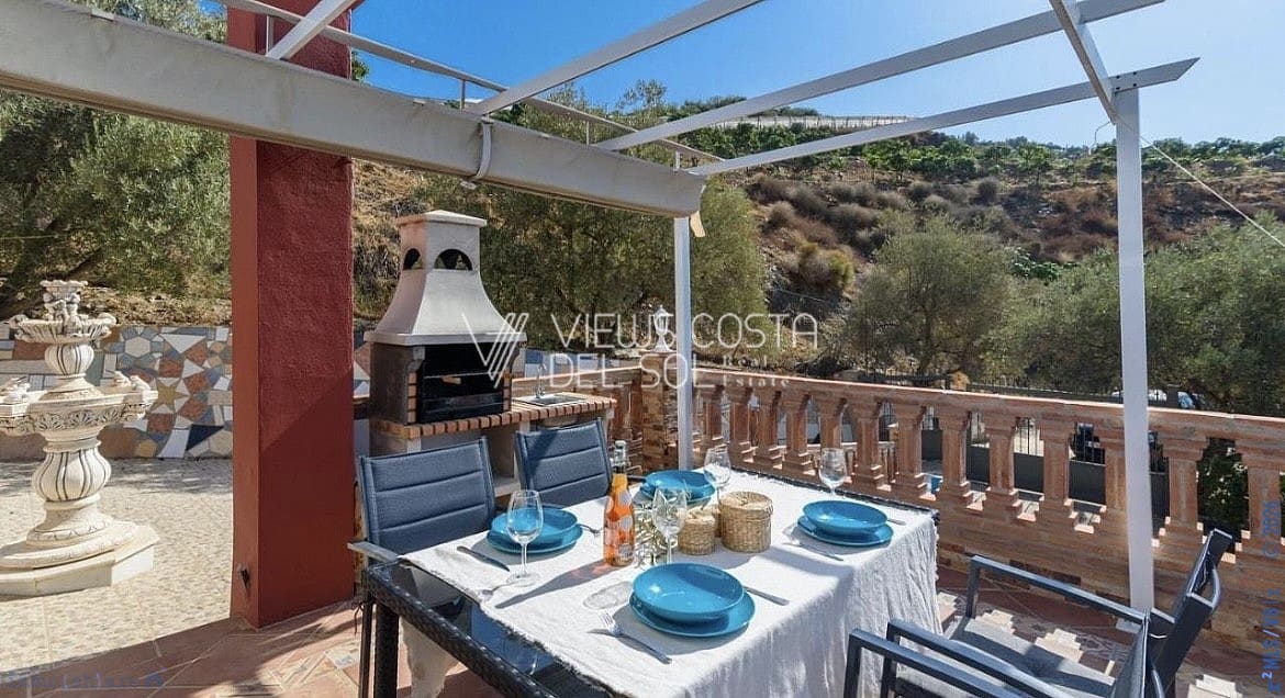 3 quarto Casa em Banda para venda em Torrox com piscina garagem - 420 000 € (Ref: 9684375)