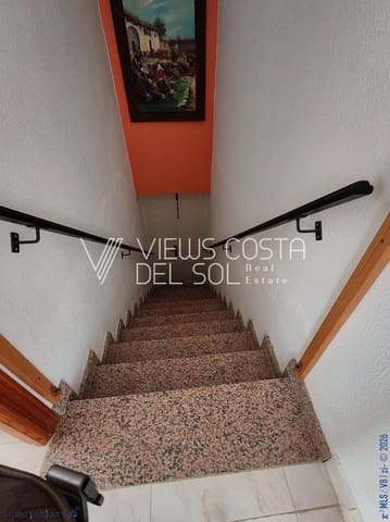 5 sovrum Hus till salu i Centro, Nerja med pool garage - 1 095 000 € (Ref: 9684376)