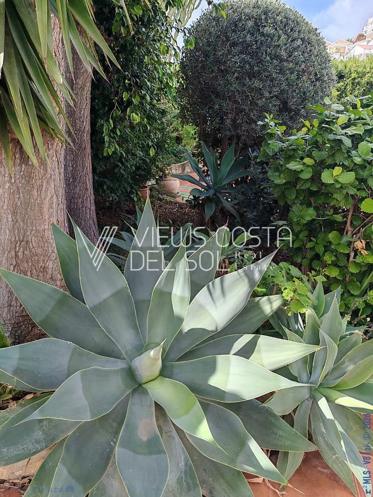 5 sovrum Hus till salu i Nerja med pool garage - 1 095 000 € (Ref: 9684376)