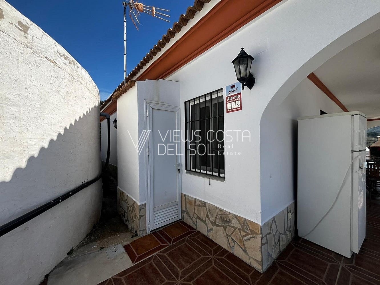 4 bedroom Townhouse for rent in Algarrobo - € 2,000 (Ref: 9708191)