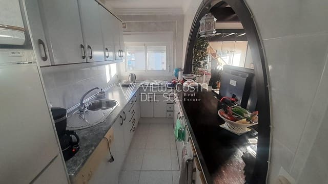 2 Zimmer Apartment zu verkaufen in Algarrobo mit Pool - 340.000 € (Ref: 9715690)