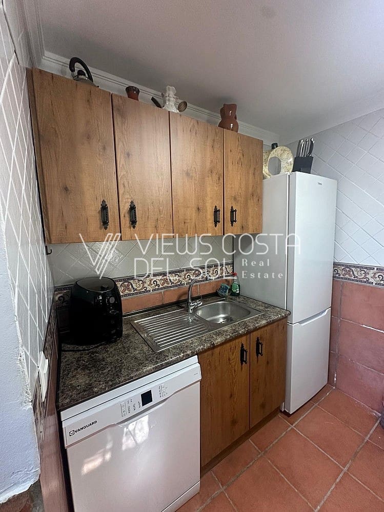 4 bedroom Villa for sale in Caleta de Velez with pool - € 649,900 (Ref: 9720610)