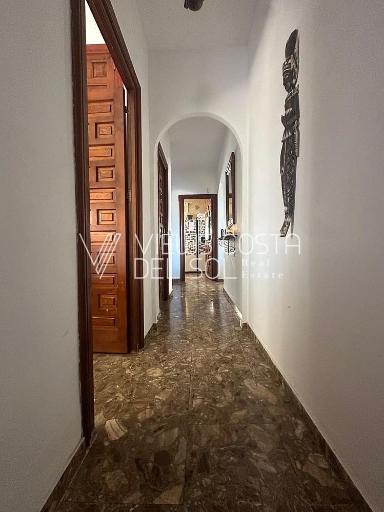 4 bedroom Villa for sale in Caleta de Velez with pool - € 649,900 (Ref: 9720610)