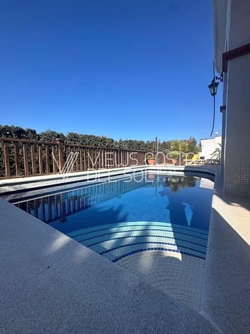 4 camera da letto Villa in vendita in Caleta de Vélez, Vélez-Málaga con piscina - 649.900 € (Rif: 9720610)